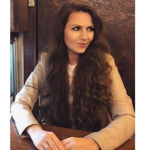 Meet your Posher, Karina